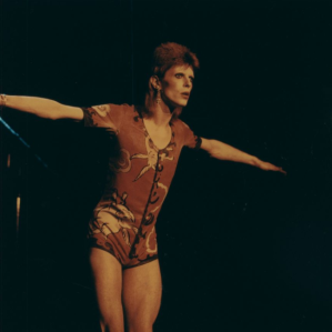 david-bowie-1972-wearing-the-so-called-rabbit-costume